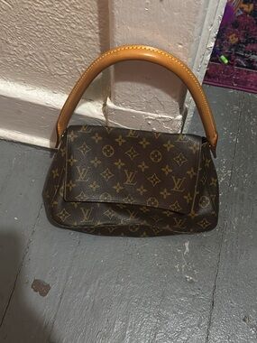 Louis Vuitton Monogram Shoulder Bag with Tan Handle